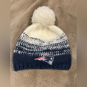 Women’s Patriots knit hat